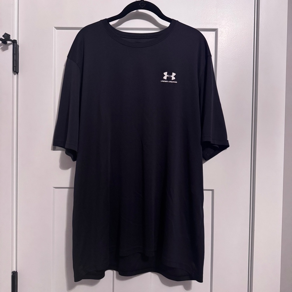 Under Armour Men's Black Short Sleeve Tee
